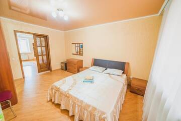 Фотографии Апартаменты Apartments on City Center г. Уральск (Казахстан) №1 Фото Апартаменты Apartments on City Center г. Уральск 1