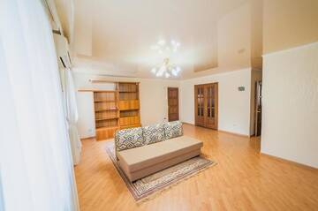 Фото номера Апартаменты с 2 спальнями Апартаменты Apartments on City Center г. Уральск 20