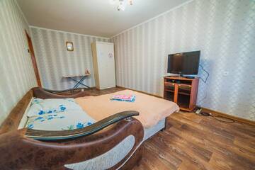 Фото номера Апартаменты с 1 спальней Апартаменты Apartments on KAZIITU г. Уральск 12