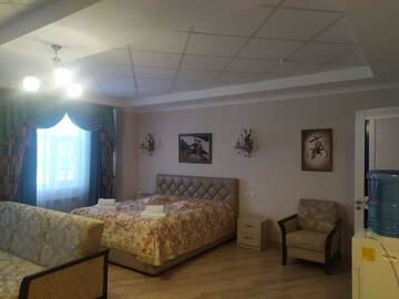Фото номера Люкс с кроватью размера «king-size» Отель Europa Hotel г. Уральск 5