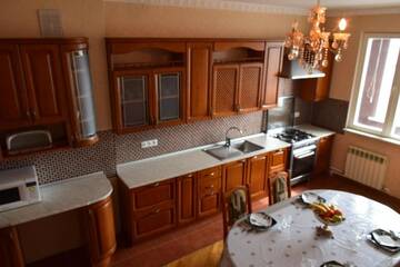 Фото номера Апартаменты с 3 спальнями Апартаменты Мода в доме 09 г. Уральск 35