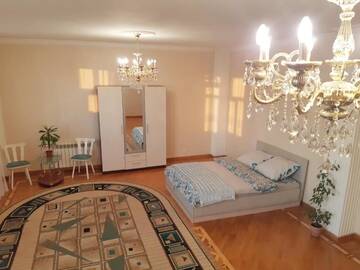 Фото номера Апартаменты с 3 спальнями Апартаменты Мода в доме 09 г. Уральск 32